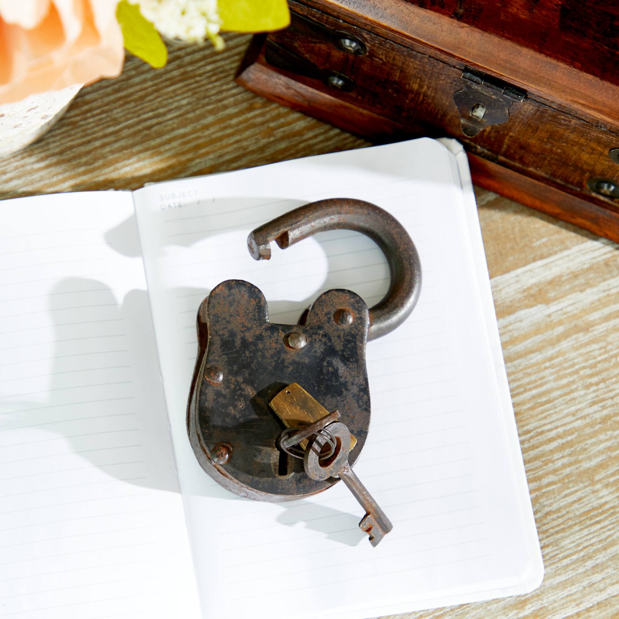 Industrial Gray Metal Lock and Keys Decor, 6.5" x 4" x 1"